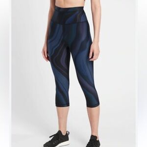 Athleta Geode Crop Blue Swirl Leggings Size Medium Host